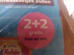 afbeelding reclamefolders bij creatieve muziekopdracht bovenbouw basisschool